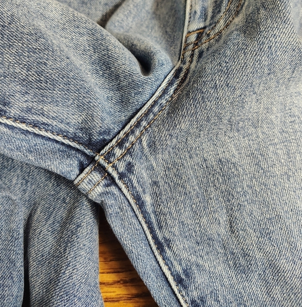 Pistola High-rise Straight Light Blue Distressed Ripped Women's Jeans sz 27/28. - Picture 15 of 16